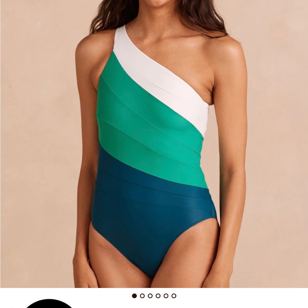 Summersalt White and Green Asymmetrical One-Piece Swimsuit 18